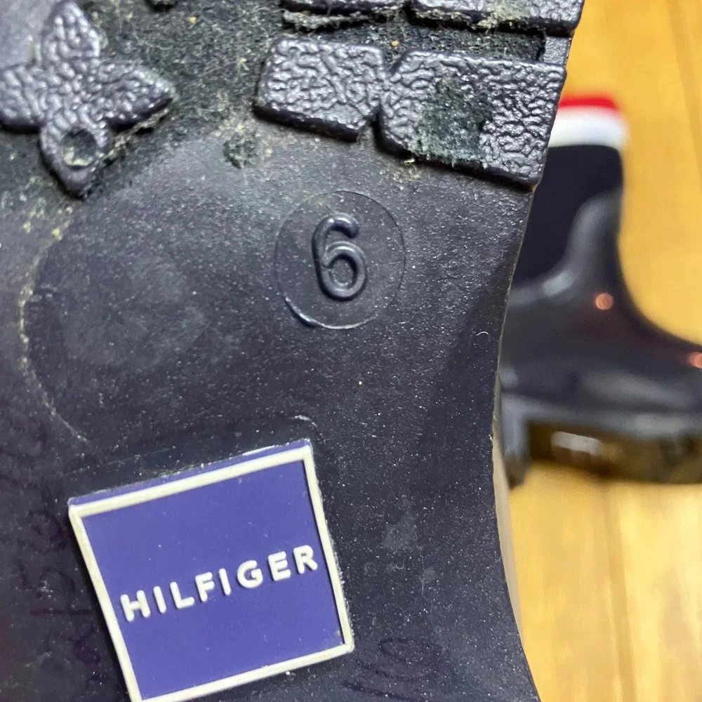 Tommy Hilfiger Womens Navy Blue Red‎ White Rubber Rain Boots Size 6 Lug Sole